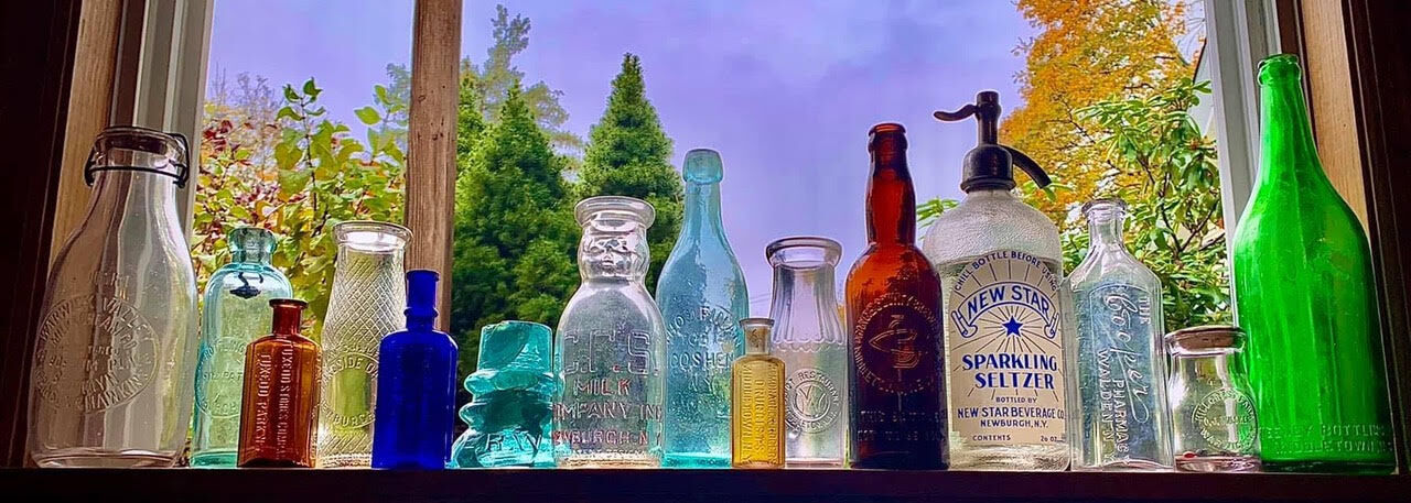 The Windy Knoll Antique Insulator &amp; Bottle Show