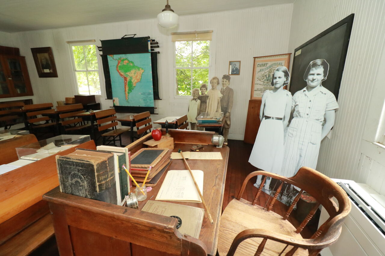 Visit the Claryville Schoolhouse!