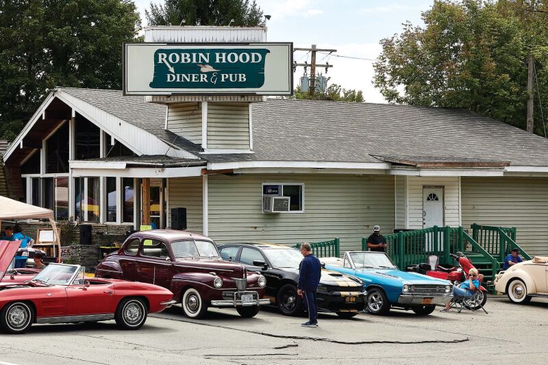 THE WHEEL DEAL Christopher Pekny’s Annual Motor Show brought scores of vehicles to the Robin Hood Diner in Livingston Manor for a student scholarship fundraiser.