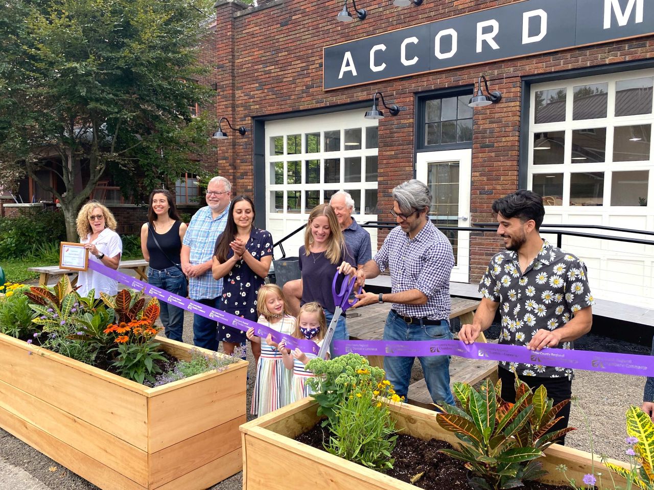 Accord Market Holds Ribbon Cutting