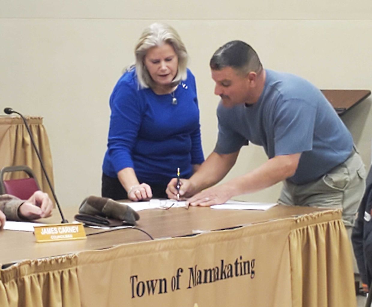 After Six Years, Town Reaches Agreement With Highway Department