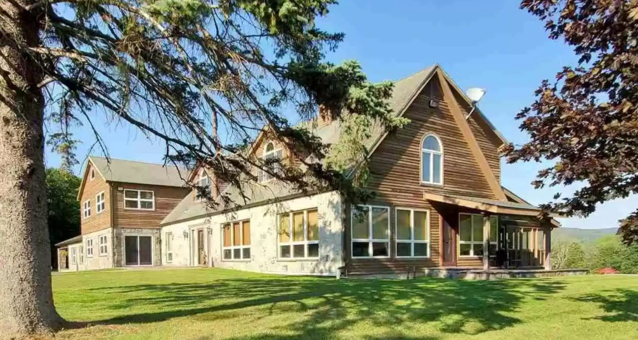High-End Houses Newly Sold Near You