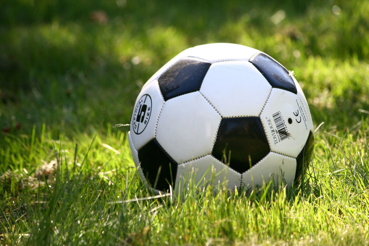 Rondout Narrowly Beats Marlboro On Their Turf