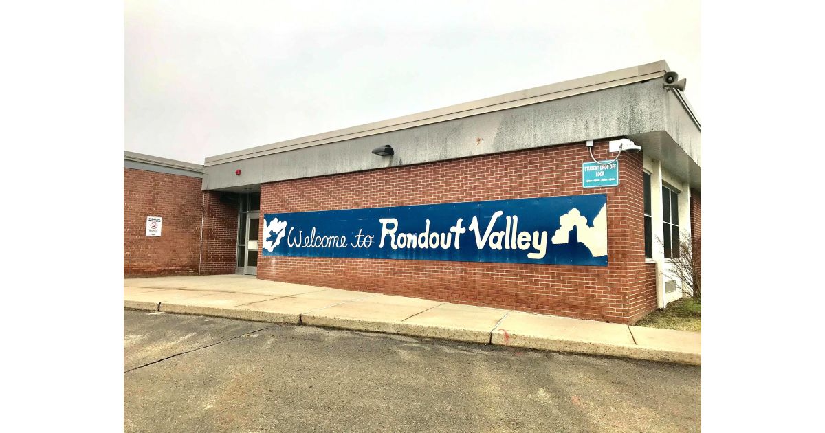 Four Candidates Running for Three Rondout School Board Seats