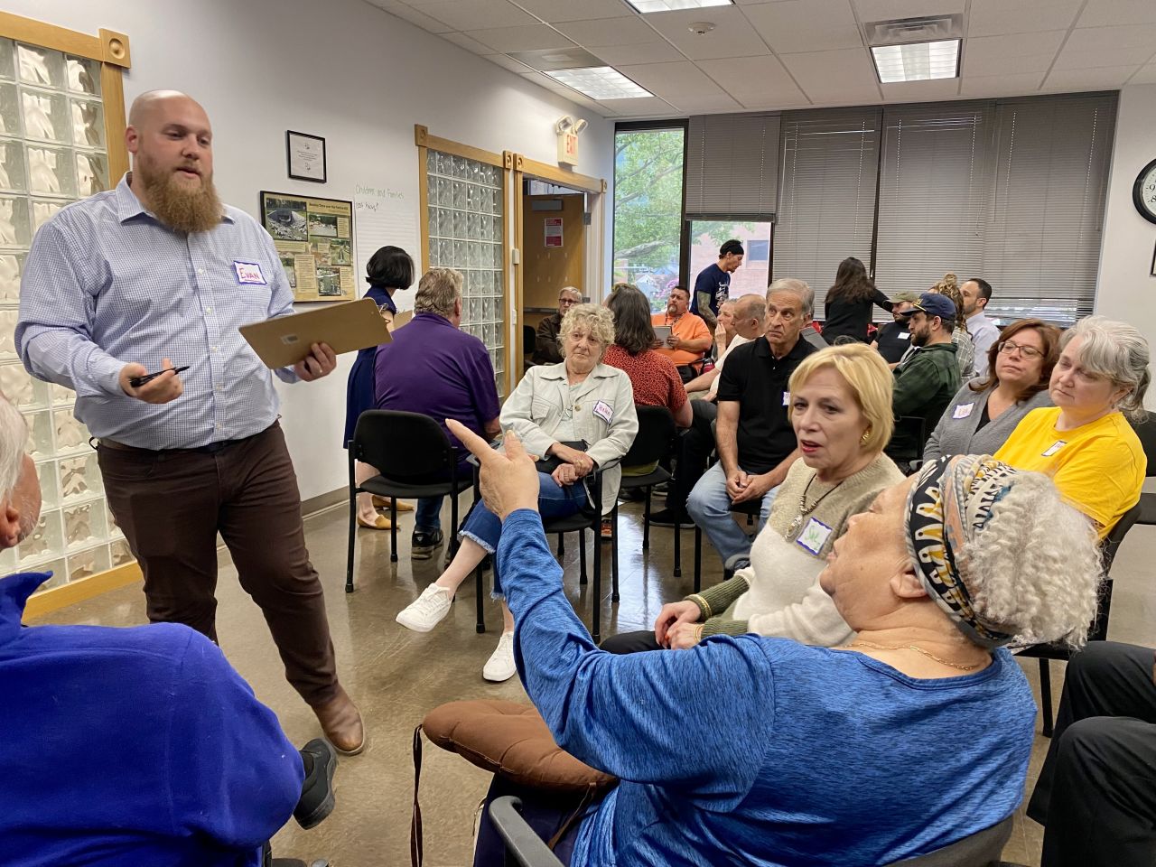 Residents, Lawmakers Debate Future of Trudy Resnick Farber Building