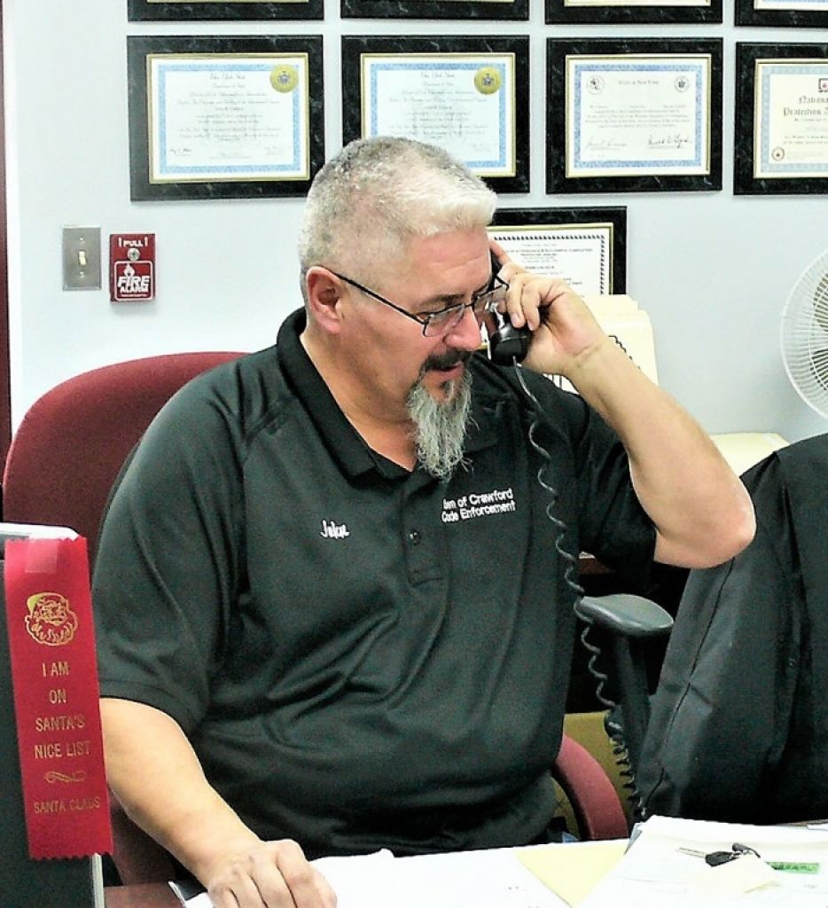 Menacing Charge for Ex-Crawford Building Inspector Is Dismissed