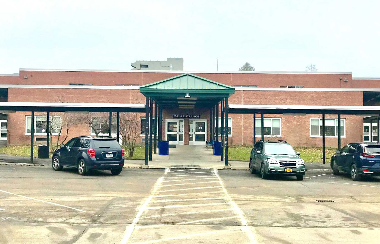 Rondout Valley Debates Armed Security at Elementary Schools